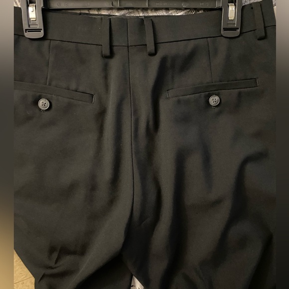 Haggar suite ( 2 pieces ) men’s classic. Looks like new. - Picture 14 of 15